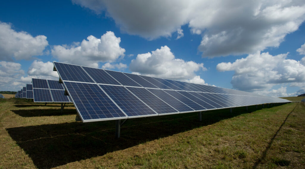 Avançar cap a la transició ecològica i construir societats més sostenibles: creació de comunitats energètiques i les agències de l’energia.