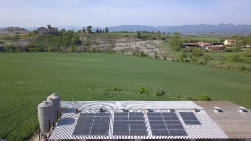 Projecte en ple funcionament a la Granja Gurb, consistent en una instal·lació fotovoltaica per autoconsum amb una potència de 15 kWp.