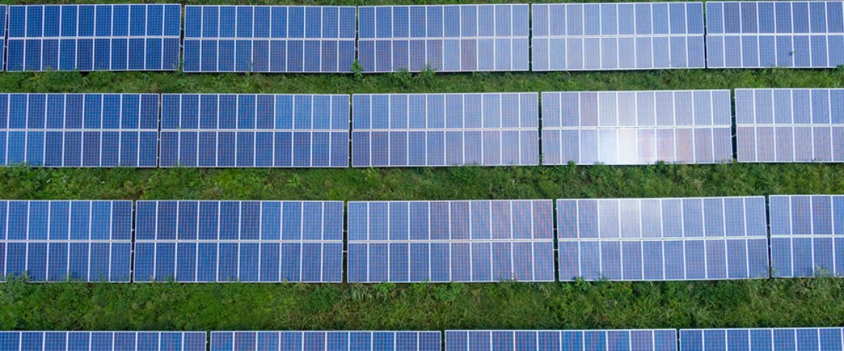 Sector fotovoltaico en España: lejos se ser un país pionero en el impulso de las energías renovables y el autoconsumo energético.